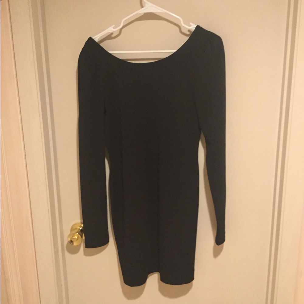 Venus long sleeve black dress 8